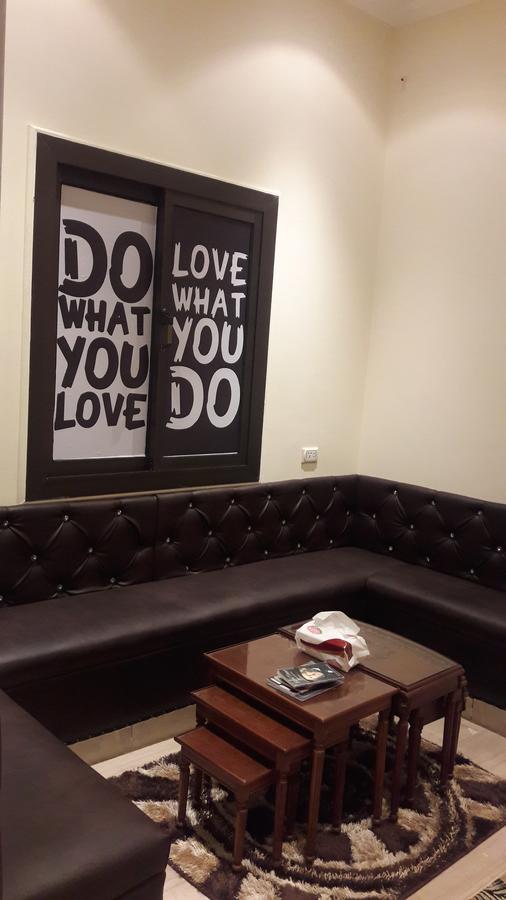 קהיר Tahrir Square Hostel מראה חיצוני תמונה